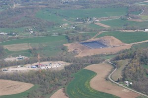 Marcellus shale drill site in Washington County, Pa. ( Source: Fractracker.org)